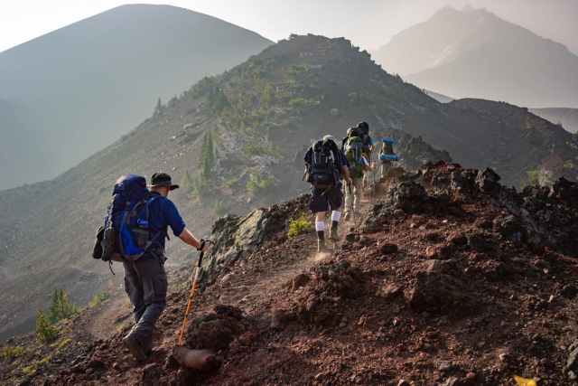 mountain-climbing-hike